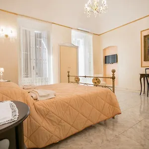  Couette-café Nonna Lella Italie