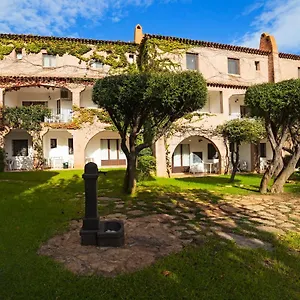 3* Appart hôtel La Rosa