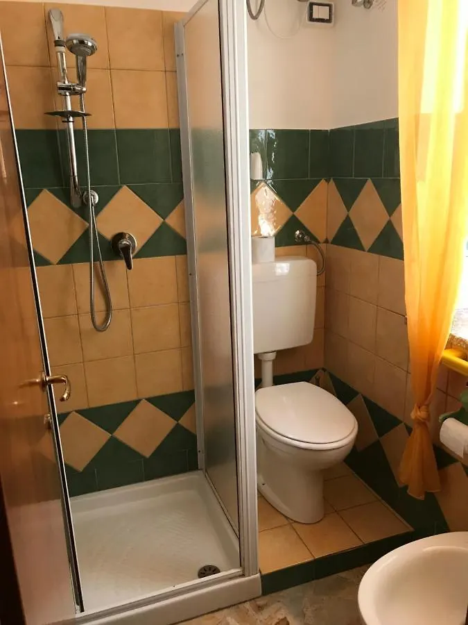 B&B Tredomus Tresnuraghes Bed & Breakfast
